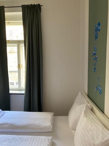 Erbenova Apartments プラハ エクステリア 写真